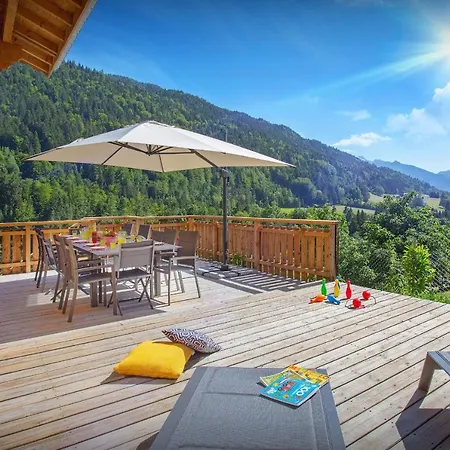 Carter - Ovo Network Chalet *